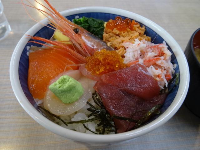 函館海鮮丼